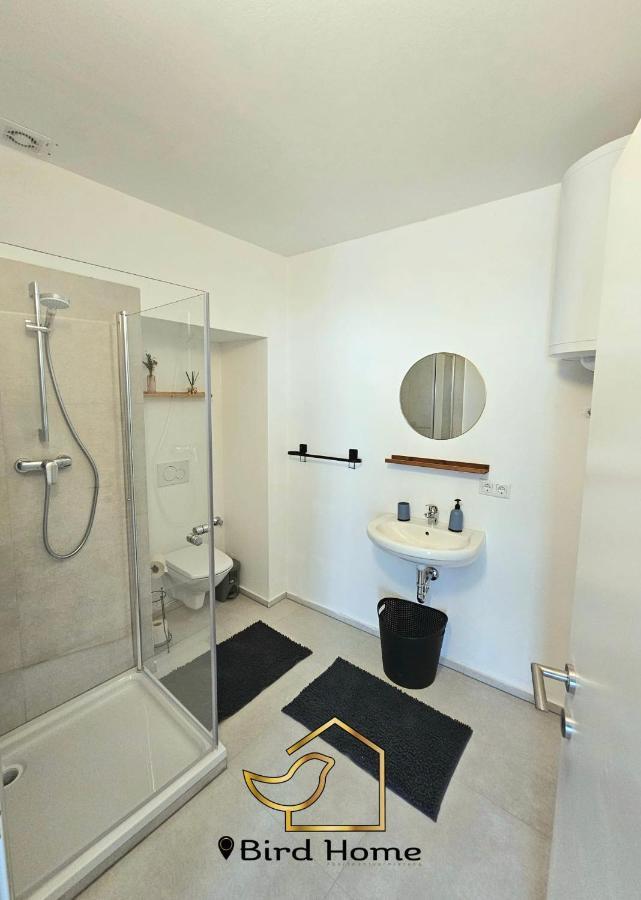 Bird Home Room 9 Klagenfurt am Woerthersee Ngoại thất bức ảnh