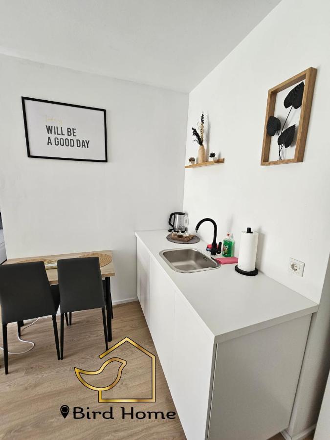 Bird Home Room 9 Klagenfurt am Woerthersee Ngoại thất bức ảnh